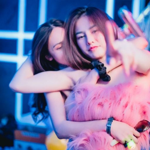 เป็นโรคซึมเศร้าแต่ถ้าเงินเข้าเดี๋ยวก็หายเอง By พวกมึงจะตี้หรือจะทะเลาะกัน555