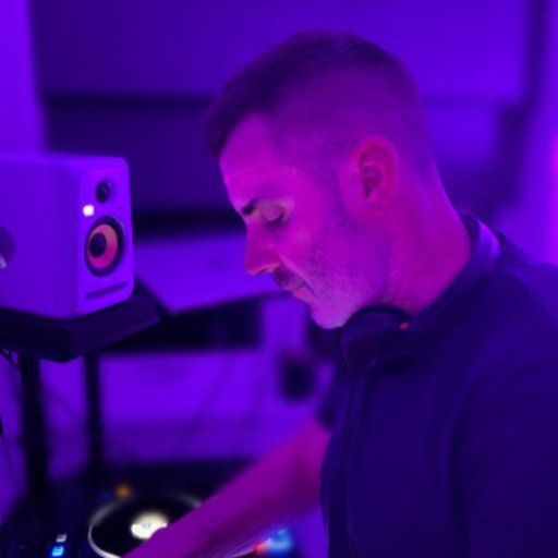 Sinful Saturday with Binzo 25/04/26