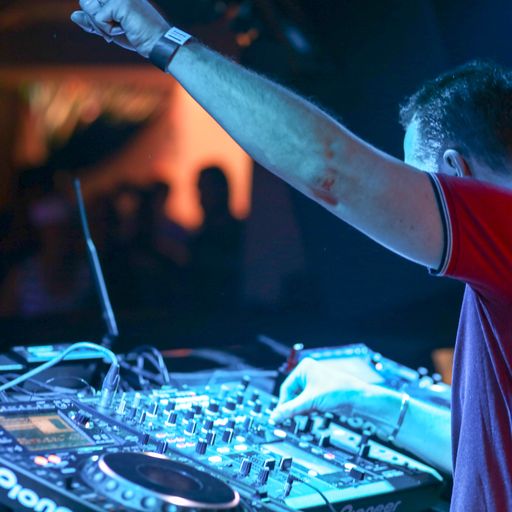 199DTBMIXFMSAT12DEC2015