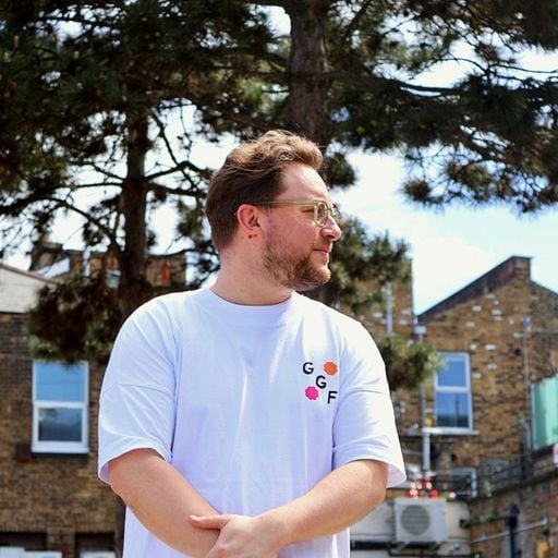 The One Glove Breakfast Show w/ Macca - 2nd May 2026
