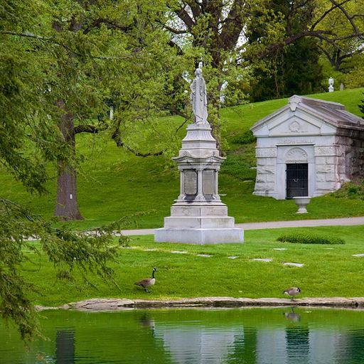 Trash Flow Radio Nov 20, 2021 (Spring Grove Cemetery Special)