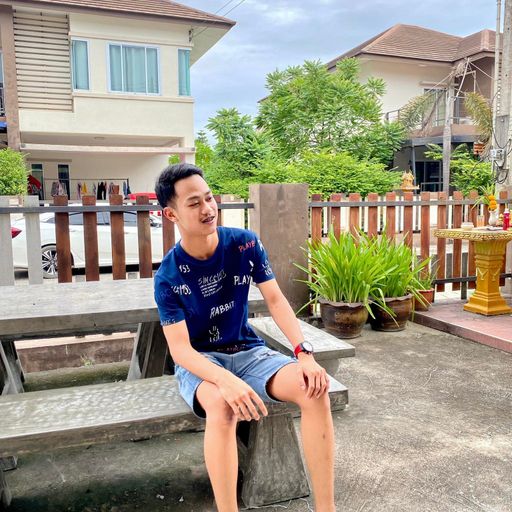 ดีหรือเมา เธอก็ไม่เอาเราอยู่ดี By หยอยพานทอง