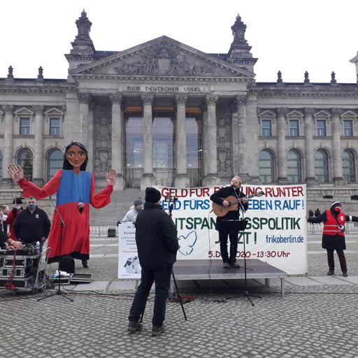 Stadtgeschehen # 21.5 Menschenkette für "Frieden statt Aufrüstung" 14.12.2020