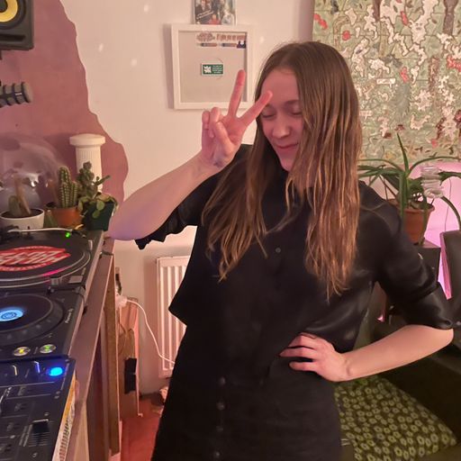 Slack's Späti w. Beth Alana - September 2024