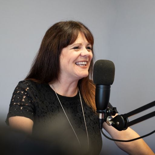 The People in Mind Show with Zara Shoesmith (27/05/25)