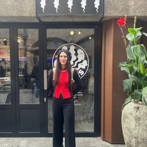 Elle Young 05/09/24 - [Voices Radio]