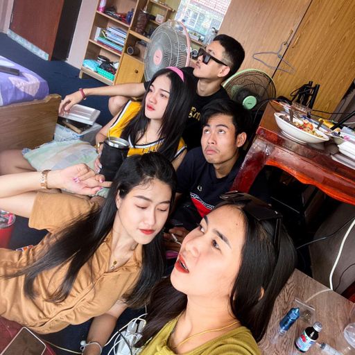 โฟกัสที่ความสุข อันไหนดิบก็ไม่ต้อง HBD เพ็ญนภา