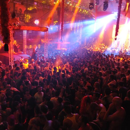 La Troya Goes To Brazil - 11 August 2011 - Amnesia Ibiza 