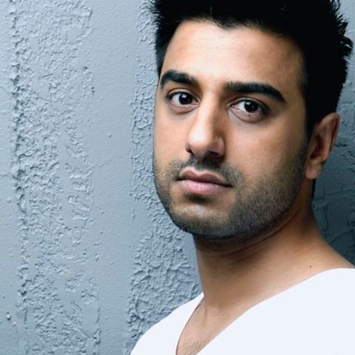 A Bit of Everything talks with Norwegian musician John Leo. 18/4/13