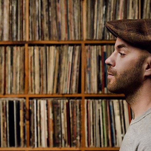 On the Floor – Danny Akalepse at Big Crown Records Pop-up Fair