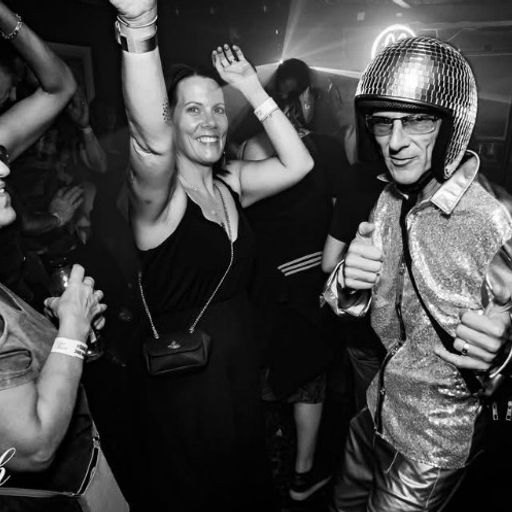 2 - DJ MOLLY - HOUSE MUSIC RADIO NO DRESS CODE SHOW 28/08/25