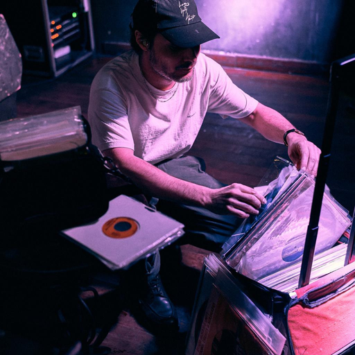 Space Grapes Hour: Danilo Plessow @ Fidelity Bar, Dublin // 07-05-26