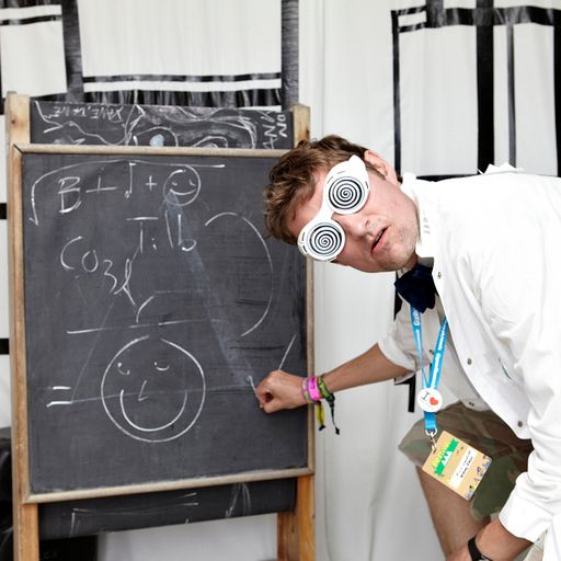 Breakfast with Reverend Milo Speedwagon / Bestival Radio 2012