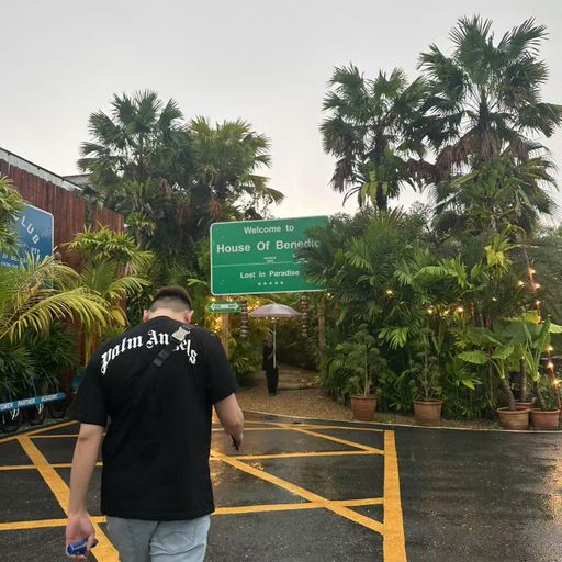 地街洗衣粉《看着我的眼睛说 X 病态的爱 X 烂片剧情 X 两难 X 只为你着迷 X 没能成为你的白马》2K25 RMX《Jerry专属》