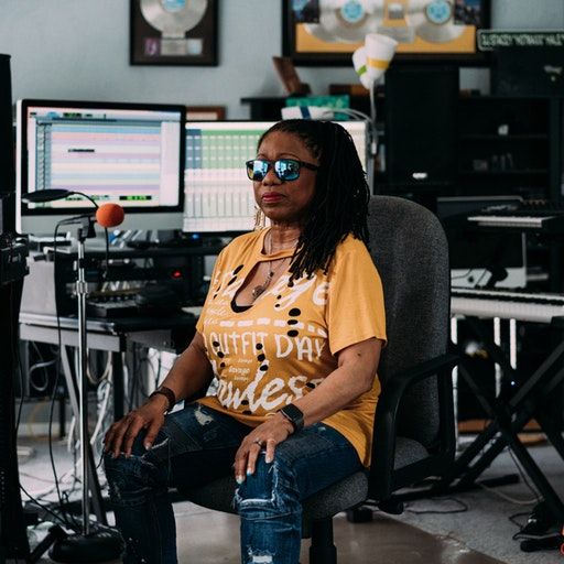 Generations with Stacey "Hotwaxx" Hale – Hotwaxx and Friends