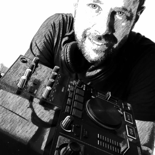 Master Fader DJ	HouseMasterMix__