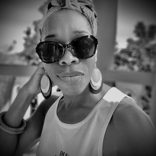 Quiet Storm Show with DJ Sapphire on Friday 23 February 2024