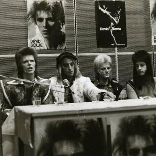 Bowie & the Spiders From Mars.Τhe press conference at RCA Studios in New York on 11 December 1972.