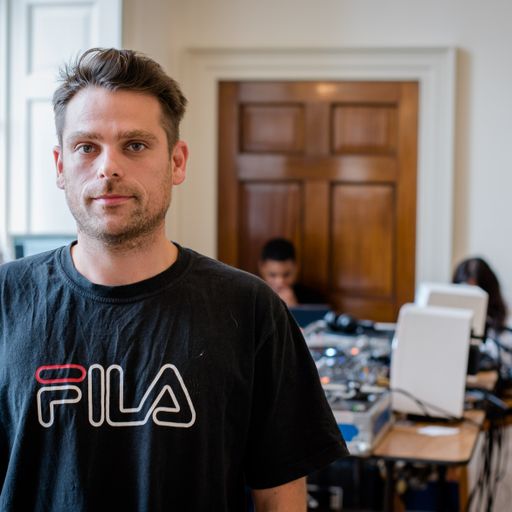 1:54 Pop Up - Chris (Thirtythree Thirtythree)