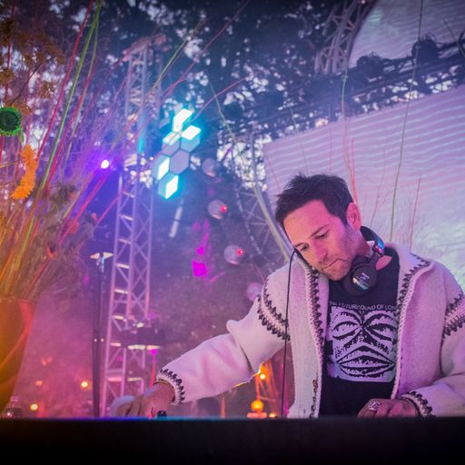 The Chill Out Tent - Galen, Sunset Sound System