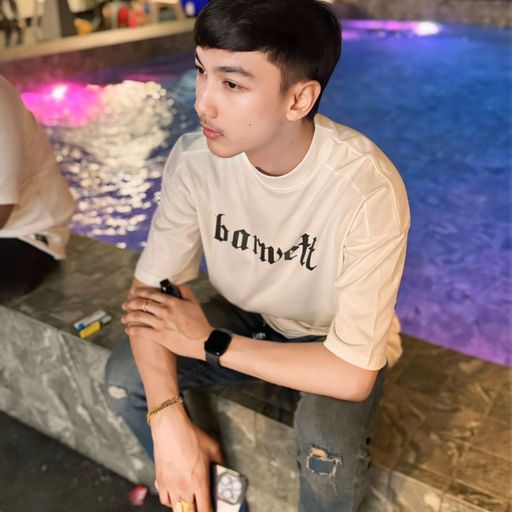 ชอบใครก็ไปหาเขาแต่ถ้าชอบเราเดี่ยวไปหาเองBy ซิม ภัทรพงศ์