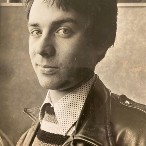 Trash Flow Radio Aug 03, 2024 (RIP Martin Phillipps of The Chills)