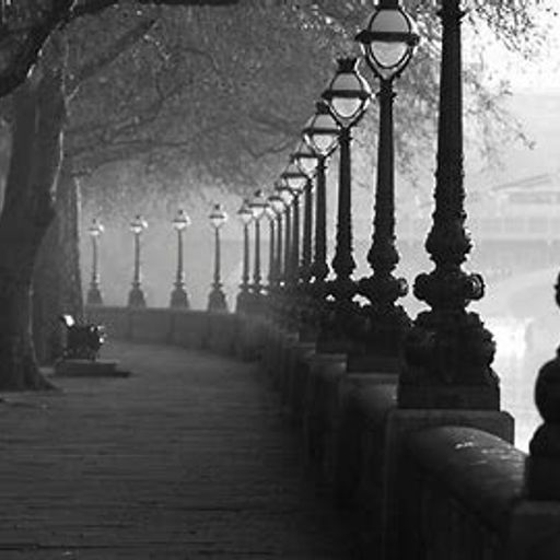 Rainy Day in Chelsea (Lounge)