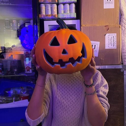 Seasonal Expression w/ Tiffany Lai -13/11/22