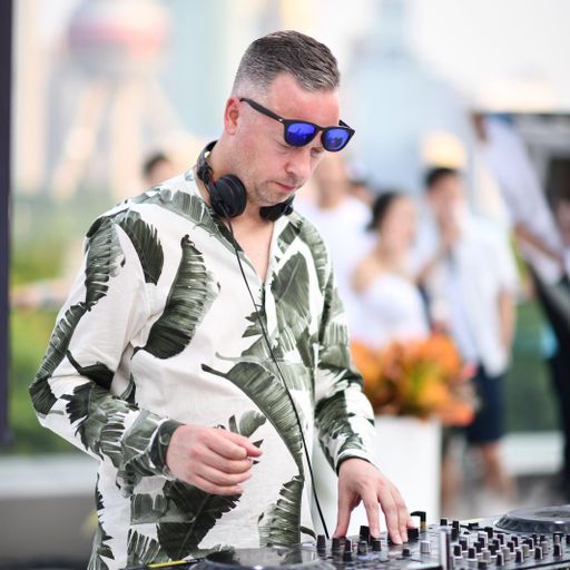 SIMON ADAMS - IBIZA SONICA PRESENTS PAREIDOLIA LIVE AT W SHANGHAI - 11 MAY 2019