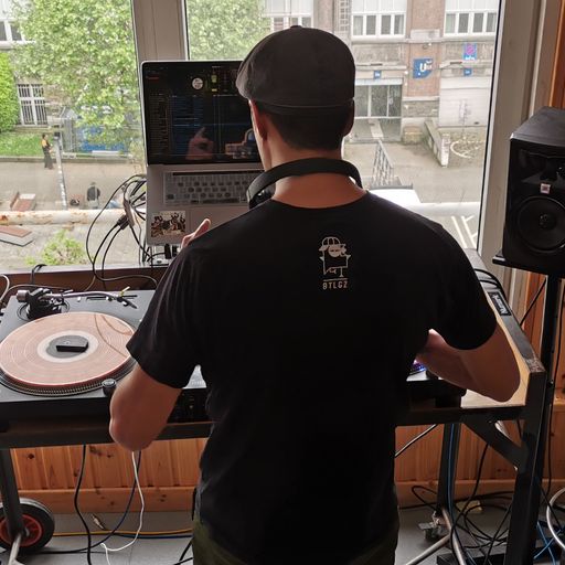 MRA Show w/ DiscoWaldo on the Mix Special HipHopRnb 1994 (Host: Khalid MRA)