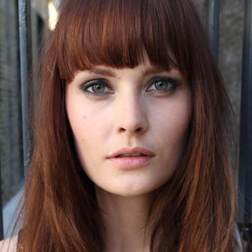 Charlotte de Carle 210815