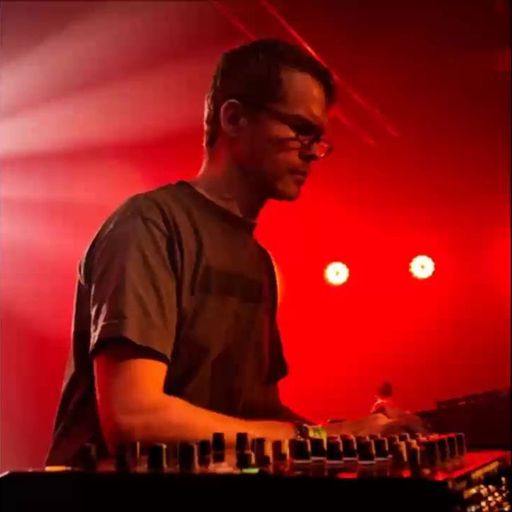 Surgeon at Sala Boss (Villaba - Spain) - 18 June 1999