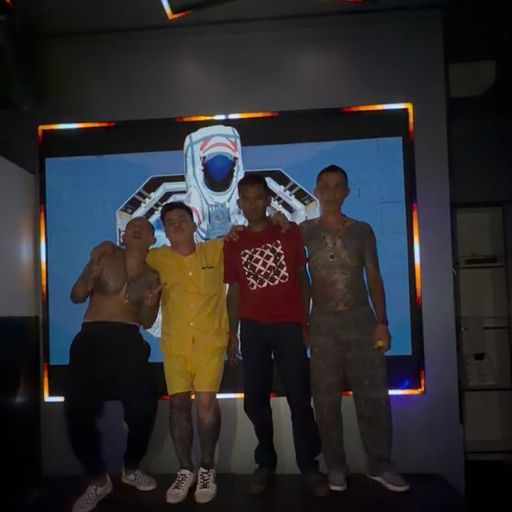 HBD.โก๋หลานไปไหนก็ได้โตแล้ว