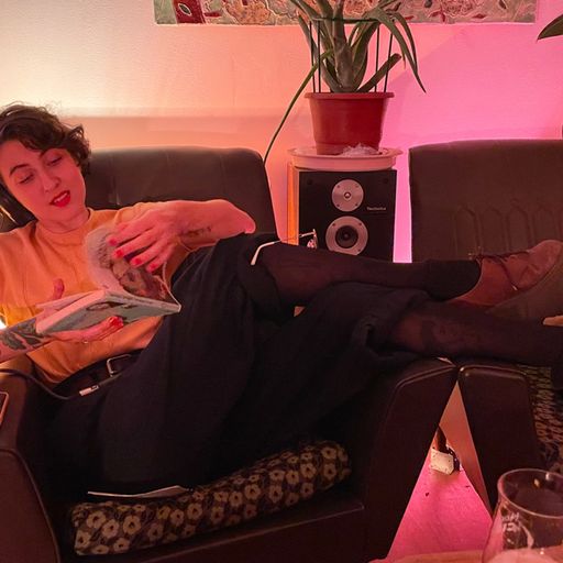 Slow Low (ear Pour) The Hearing Trumpet w. Jenni Mac (Episode 1) - January 2023