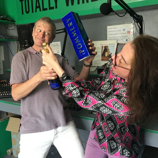 The Well Suspect Radio Show - Richard Searle & Erika Ts ~ 17.05.22