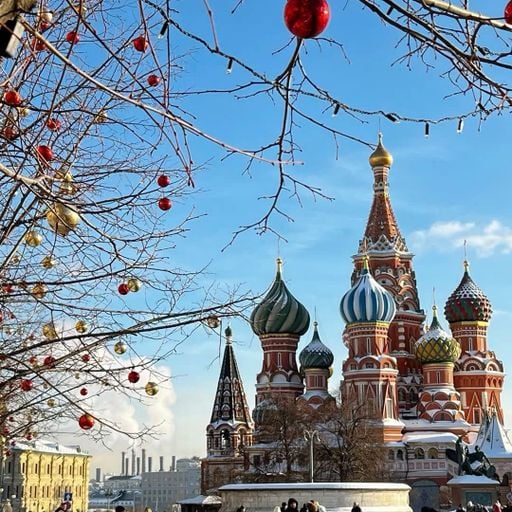 MixSet - LEN CUNG ONG GIA NOEL 2025 - Daniels LGia .mp3(179.7MB)change file