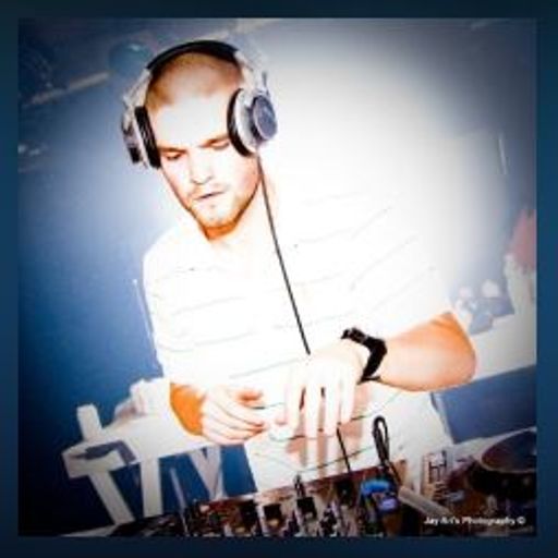 Plastician - May 2009 Mix - [Annual Free Mix]