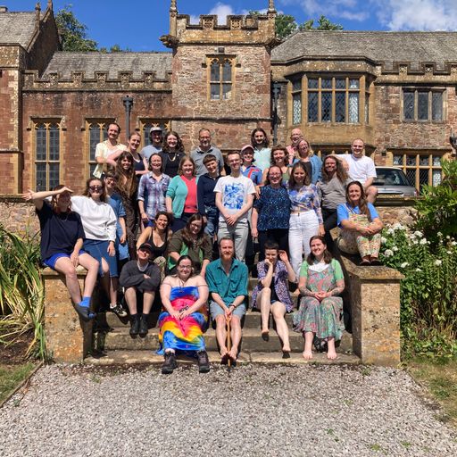 Queer Folk Radio - 27/10/25 [Voices Radio]