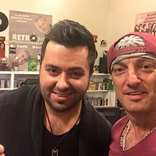 Mélyinterjúk Live!  Sándor Andrással. A műsor vendége Váry Zoltán ''Marci'' .  www.poptarisznya.hu