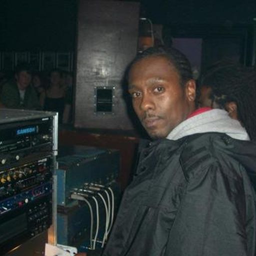 THE MANY MOODS OF THUNDA BANTON on www.ravedance.net (2/5/2012)
