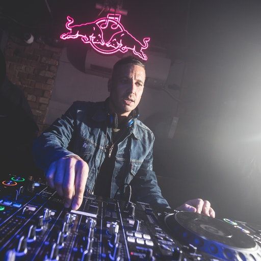 On the Floor – DJ Die feat. SP:MC, Strategy, and Chunky at Egg London