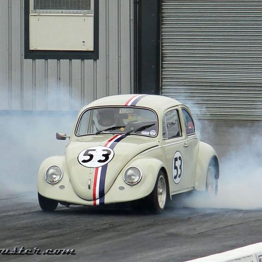 Redz ~ Live ~ Music In Motion #53~ Herbie Goes Wild ~ Bass Tech House Mix ~ HouseMusicRadio.co.uk