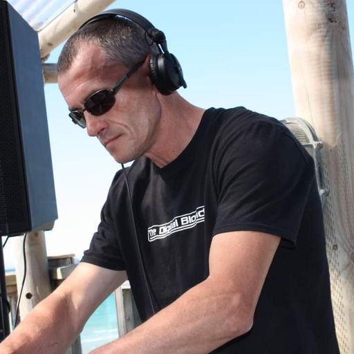 Molotov	-	Stardust Ibiza Debut Mix