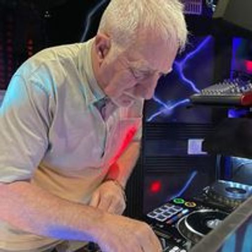 JIM TOBIN - LIVE ON CYNDICUT 25/09/2022 FUNK/SOUL/DISCO SHOW
