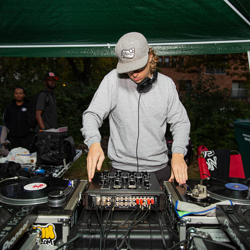Get Grimy W / Zernell & Tim Zawada - 4th August 2025