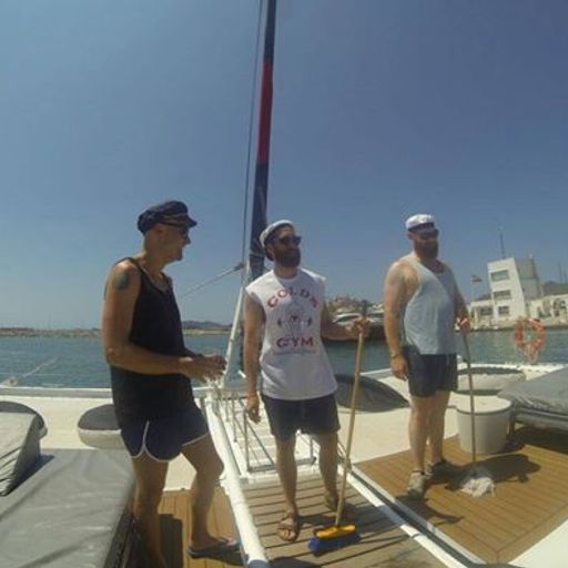CAPTAIN HOSH B2B ANDHIM - CIRQUE DE LA NUIT FOREVER YOUNG BOAT PARTY - 31ST JULY 2014 PT 1