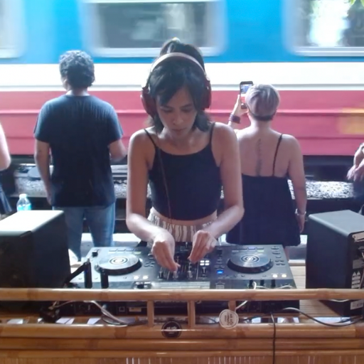Happy Hour DJs LIVE w/ Kimmah 23.07.22