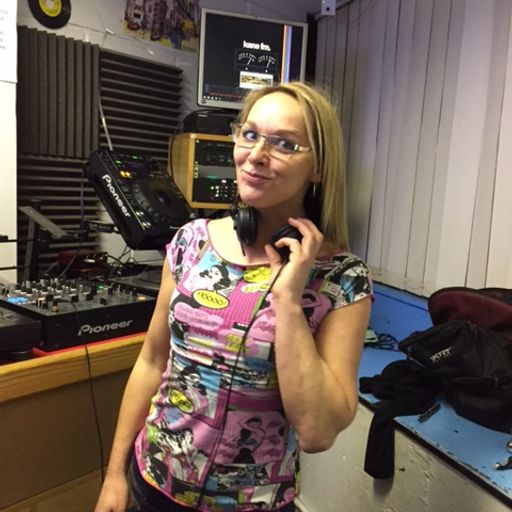 TYSON KANE FM SUN 5-7PM 90s HOUSE