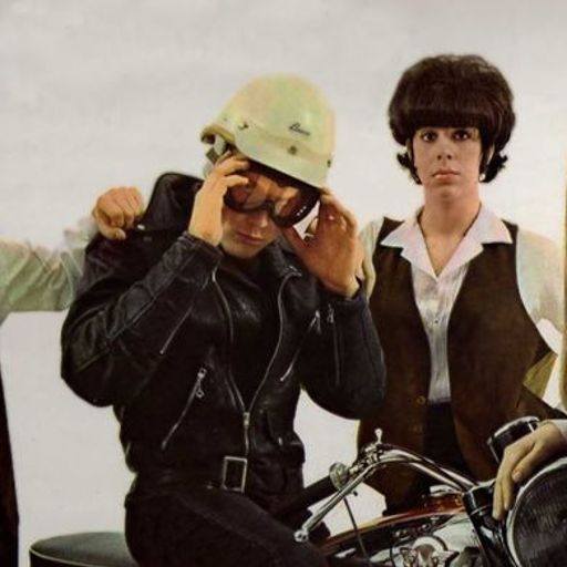 CORPOREAL - WALKING with Roxie, Eve and special guest Ben Waddington (16/09/2018)