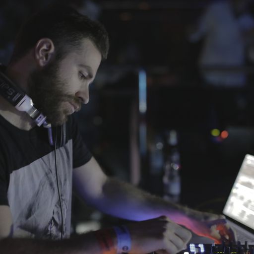 Coyu - EXCLUSIVE live 1 hour DJ set @ Papagayo, Tenerife - CLUBZ